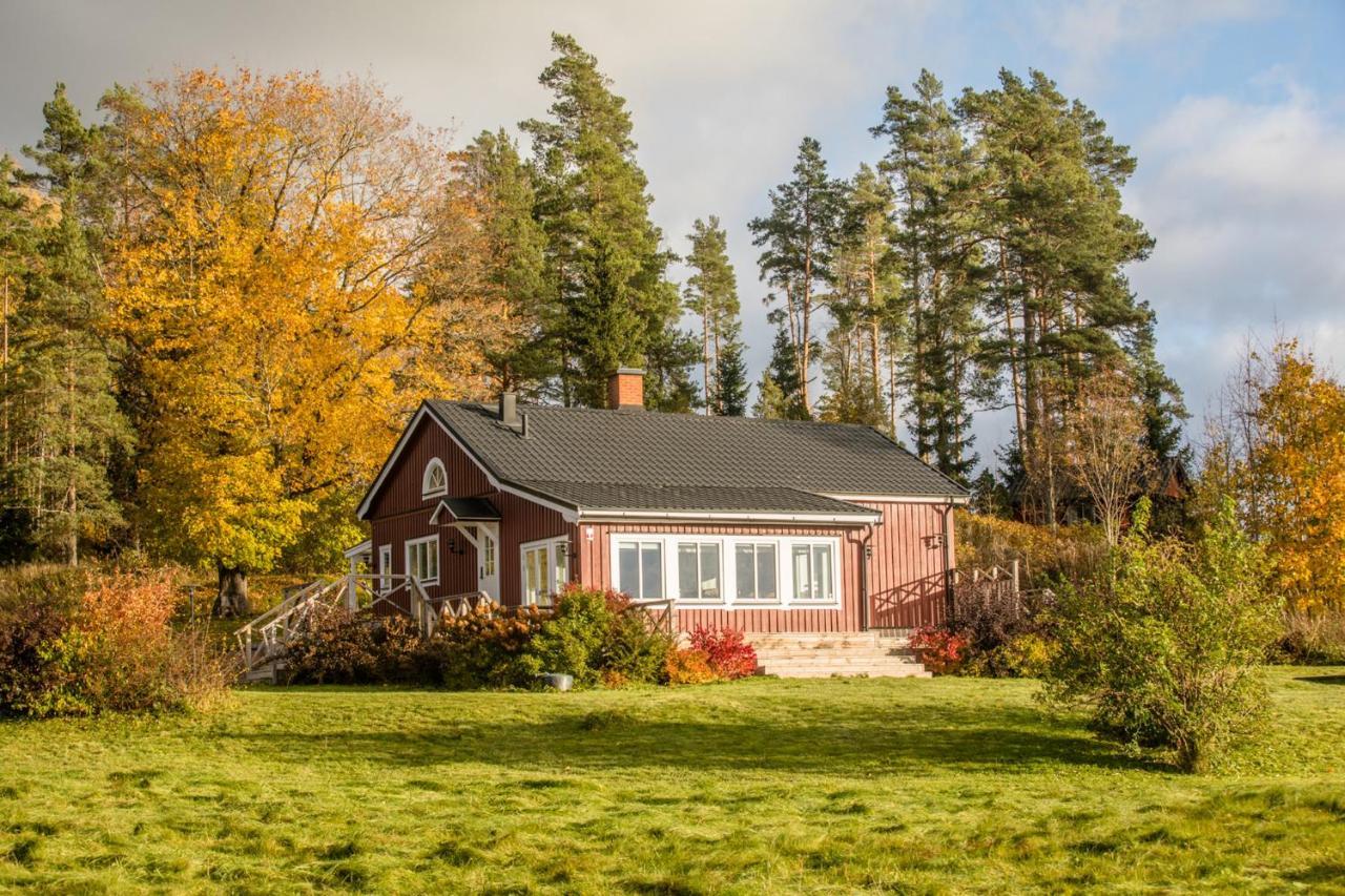 Villa Persas Kristinehamn Exterior photo